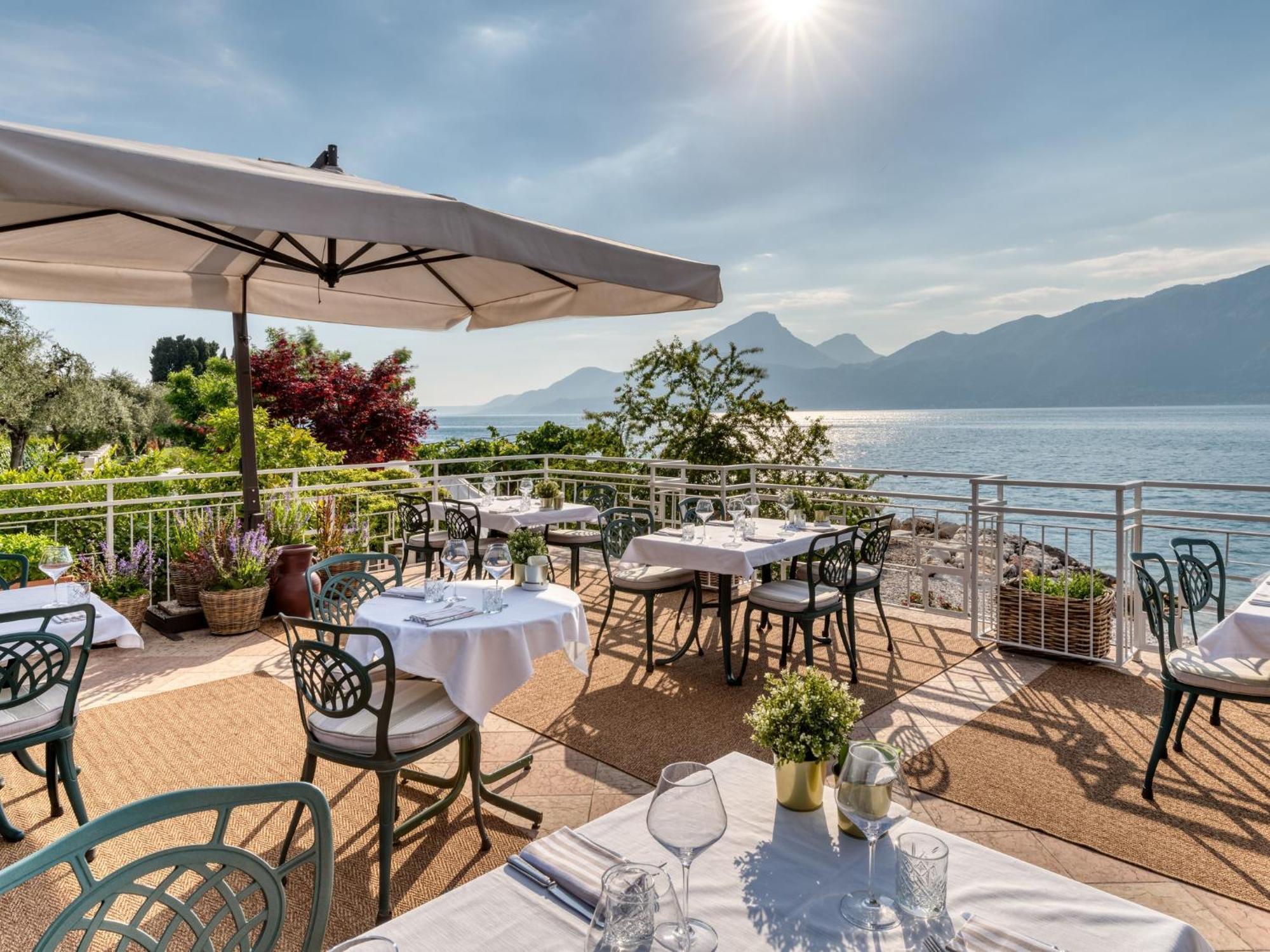 La Caletta Hotel Bolognese Бренцоне сул Гарда Екстериор снимка